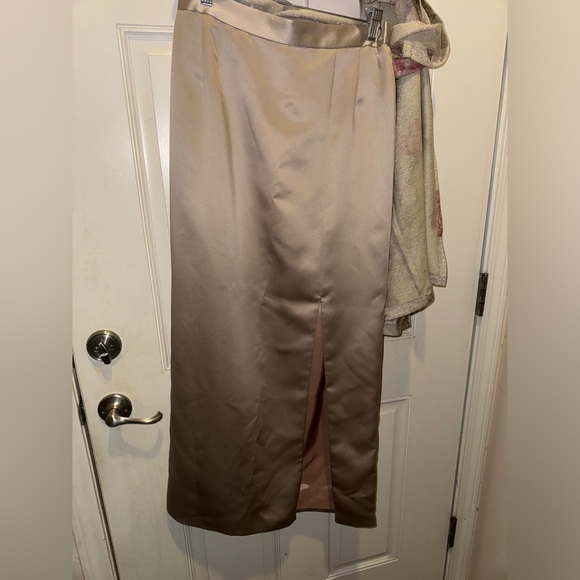 3-pc Special Occasion Dress - Picture 3 of 4